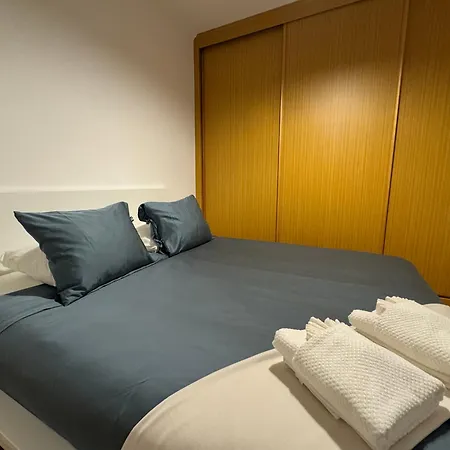 Private Room - Ac - 3 Min To Arroios Metro * Lisboa