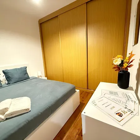 Private Room - Ac - 3 Min To Arroios Metro Lisboa