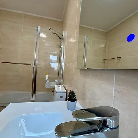 Apartament In Arroios *