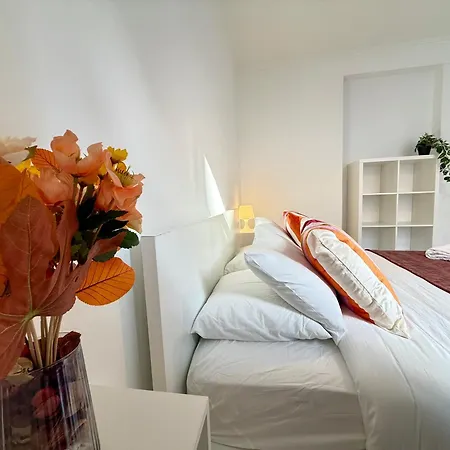 Apartament In Arroios