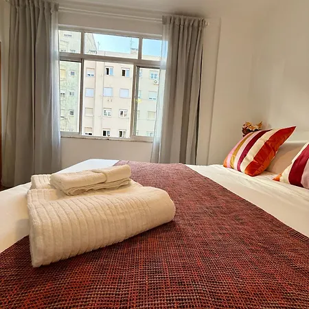 Apartament In Arroios *